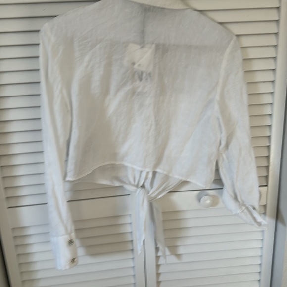 Zara Crop White Top - Picture 3 of 4